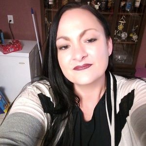 Meet your Posher, Mandy